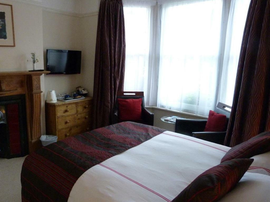 Victoria Guest House CBG Екстериор снимка